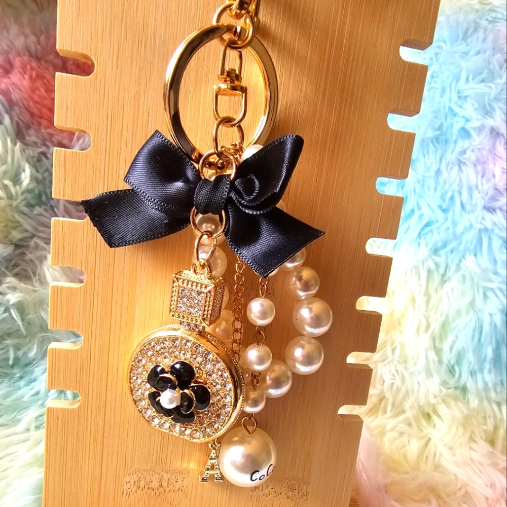 Black and White Rhinestone and Pearl Bag Charm